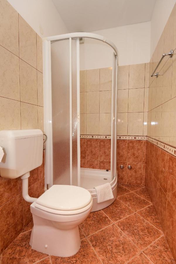 Apartments Zdravko Klek Εξωτερικό φωτογραφία