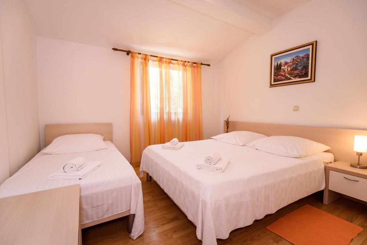Apartments Zdravko Klek Εξωτερικό φωτογραφία