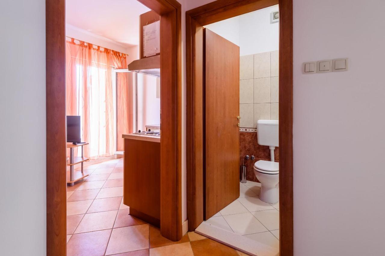 Apartments Zdravko Klek Εξωτερικό φωτογραφία