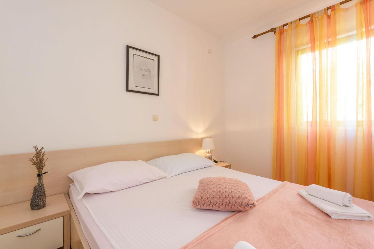 Apartments Zdravko Klek Εξωτερικό φωτογραφία